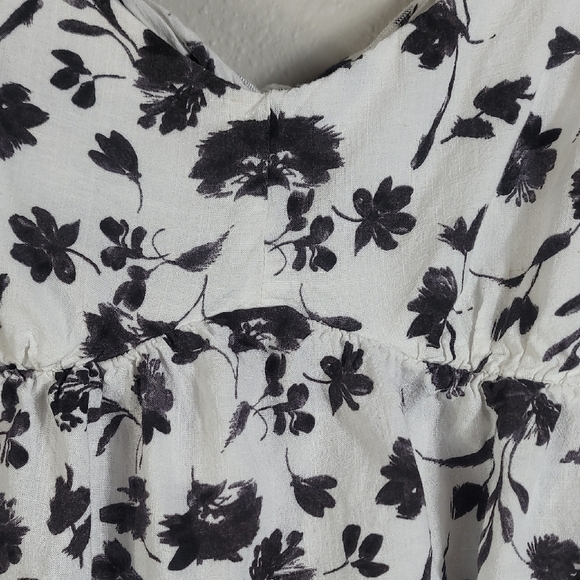 Urban Romantics Babydoll Open Back Top Size L Floral Flutter Black White Y2K Tie - Picture 4 of 11